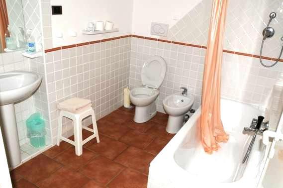 Taverna Derosas Apartment Golfo Aranci Bagian luar foto